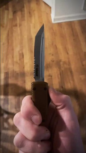 Snappy action on a krate tactical otf knife