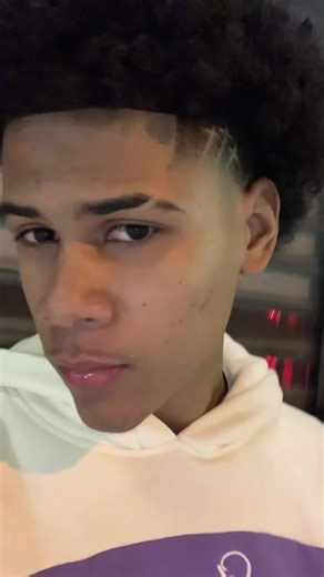 Scratch my itch #eyebrowslit