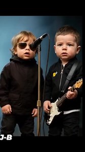 Oasis!🎶🎤🎵🎼 | Dave Heaton