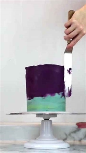 How to Make Vibrant Fall Fondant Leaves for Stunning Cakes