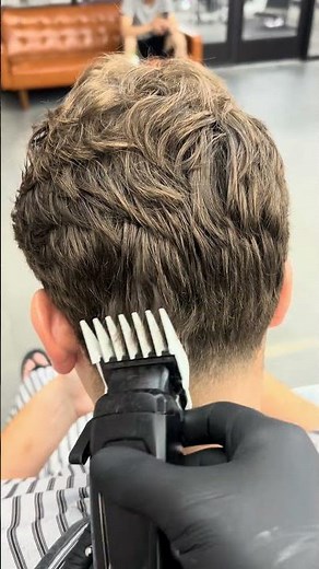 Low Taper Fade Tutorial Using Clippers | Expert Barber Tips #fade #taper #clipper