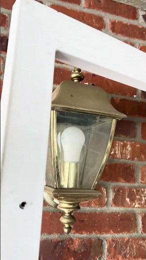 This is why your door needs a wind chain! #stormdoorguy #diy #install