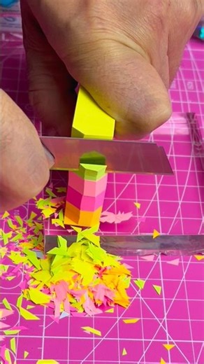 Cutting Sticky Notes Paper Vertically #asmr #satisfying #relaxing