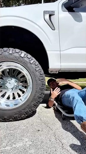 VEVOR Creeper Seat vs Standard Creeper: Which Wins?