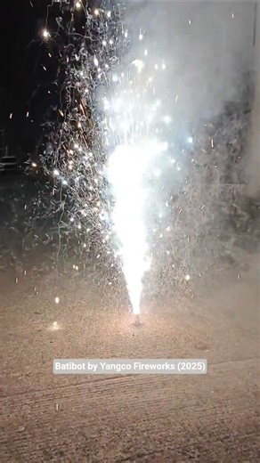 Batibot (Cylinder type, not the cone type) by Yangco Fireworks 2025 #fyp #fireworks #newyear2026