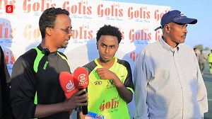 Shirkadda isgaarsiinta Golis Telecom oo koobka Gobollada Puntland door weyn muuqda ka qaadatay waxa ay galab walba ku bixisaa Mire Awaare laacibka bandhiggiisu ugu wanaagsanaa waxaa galabta la guddoon siiyay Cumar oo ka tirsan Gobolka Bari. | Golis Telecom