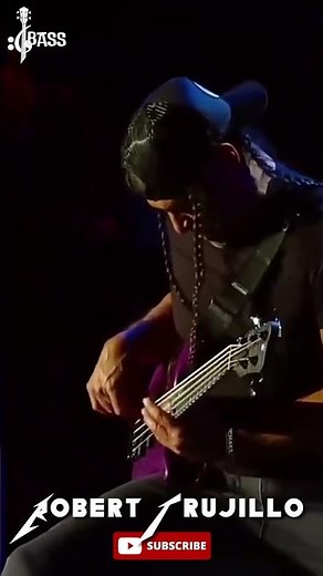 Robert Trujillo Bass Solo 💥 '#roberttrujillo #metallica