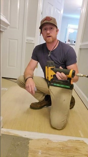 "HOW-TO Install 1/4" Underlayment for flooring properly !!!" Quick Tips #flooringinstallation