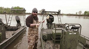 23K views · 362 reactions | Ol' Crash is at it again! Not only telling you, but showing you why Gator Trax Boats: Louisiana Custom Aluminum Boats are the BEST shallow water boats in the business! | MudbuM USA | Facebook