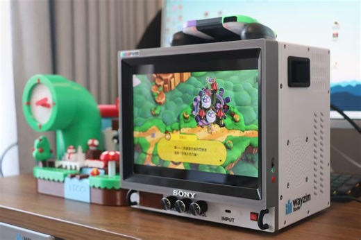 Vintage Crt-inspired Desktop Monitor | 9.7" 2K Display | Retro Design With Modern Features - Etsy Canada