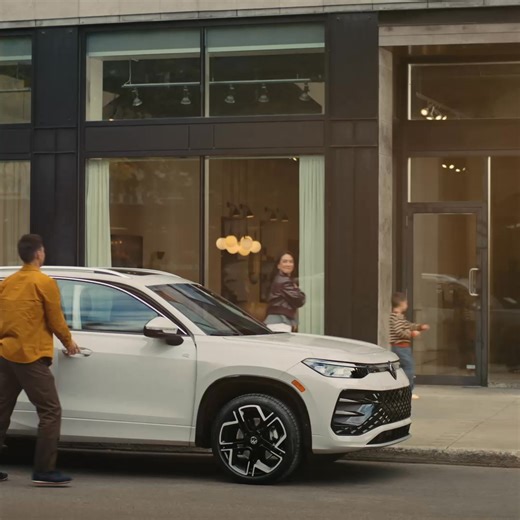 Polished yet practical, the Tiguan offers German-engineered style that’s made for real life. | Volkswagen