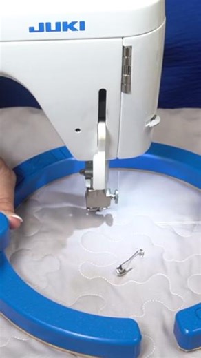 1K views | Perfect your free-motion quilting with ease! In this...