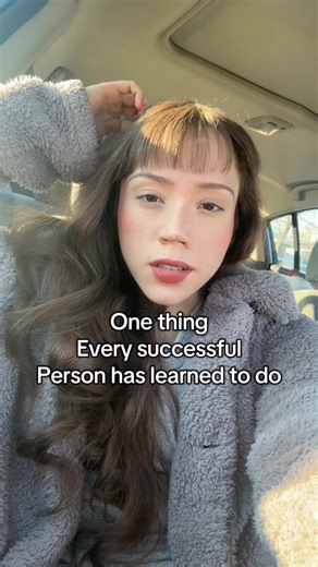 One thing Every successful Person has learned to do #vlogs #motivation #tongue #sing #ashleydamico
