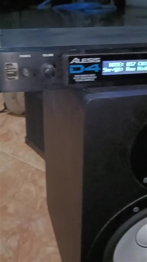alesis D4 taiwan #soundsystemjawatimur #soundsystem #sounds