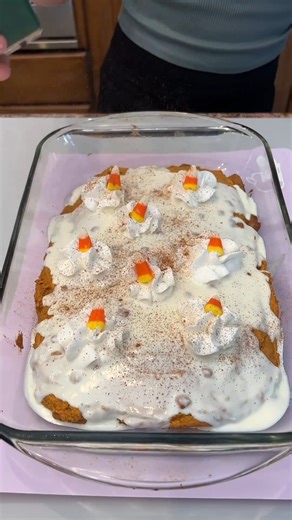 9.3K views · 92 reactions | easy fall cake #fallrecipes #fblifestyle | Jacky’s Kitchen | Facebook