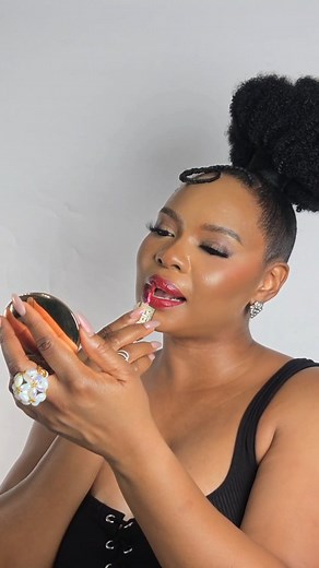 📢 IT'S OFFICIAL! We made the most iconic Matte liquid lipstick and liner duo and named the first shade "NAIROBI. " ... inspired by fire, desire,warmth, and named after one of my favorite cities in the WORLD 😇😍 This is a dream come true for me ,with all the challenges I faced in private trying to create this "perfect kiss" in a bottle! GOD DID !! 🔋 💪 💪 💪 She is now available on www.yembeauty.com for worldwide shipping. Thank you for all the reposts and messages and PURCHASES...its truly su