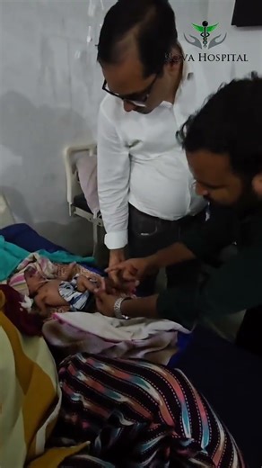 Patient checkup by Dr shoeb khan #novahospital #pehar #ranipur #jaiteva #utraula #trendingshorts