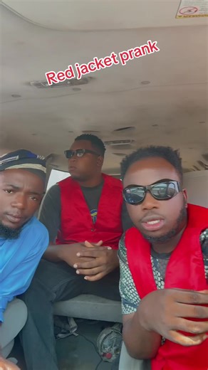 redcolourjacket (@redcolurjacketprank)’s videos with original sound - redcolourjacket