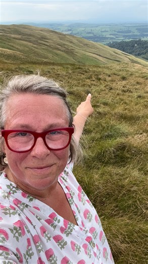 #trainingwalk for big marathon walk in three weeks - please sponsor me🙏🏼🙏🏼🙏🏼 - link for my @justgiving page in stories - and Thankyou! x here I am beetling about the Cumbrian fells. The views are great because the sides are steep. #goodexercise #trainingwalk #fundraising #sponsoredwalk #charitywalk @macmillancancer | Common Farm Flowers
