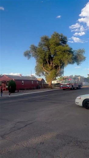 Pueblo Fire department Ladder 51 for the working fire #laddertruck