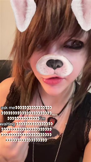 ask me i’m waiting @Annie 🎱🫧 #askmeimwaiting #skrillex #yoyoyomarshmellow #ok #scemo