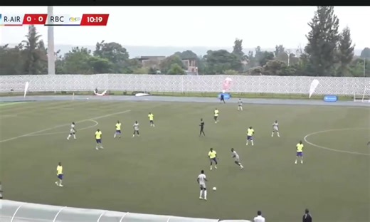 VIDEO - Igitego cya mbere cya RBC yatsindaga ikipe ya RwandAir mu mikino ihuza abakora mu bigo bya Leta n'iby'abikorera. | KT Radio