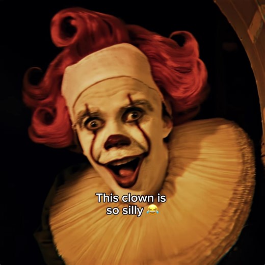 Pennywise's Jump Scare Moments in IT: Welcome to Derry