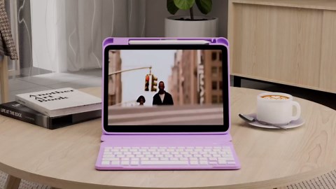 EAMPANG Case with Keyboard Mouse for iPad 9th 8th 7th Generation 10.2 inch,7 Rainbow Backlit Detachable Keypad Rotatable Magnetic Cover with Pencil Holder for iPad Air 3rd Gen/Pro 10.5 Purple