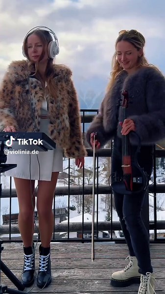 Coldplay - Hymn for the Weekend: A Unique Collaboration