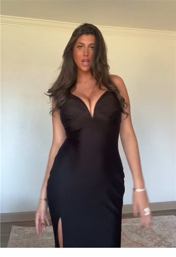 proof that a black dress can fix 73% of problems 😌 #GirlMath #BlackDressMood #CountryGirl #tiktoktransition #ootd @windsorstore