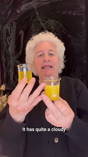 Refined vs. Unrefined Moringa Seed Oil