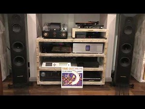 Sonus Faber Cremona M graphite Unison Research S6 Mk2 Rega RP8 Whest two
