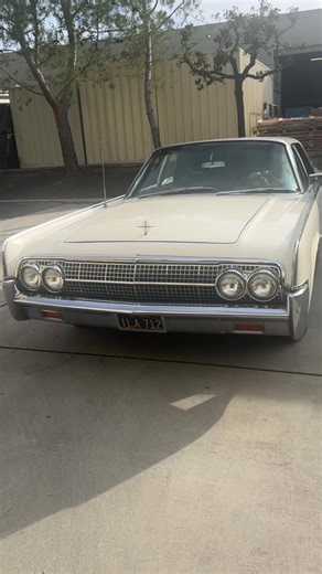 Classic ‘67 Continental at our facility a few months back. #lincoln #lincolncontinental #continental