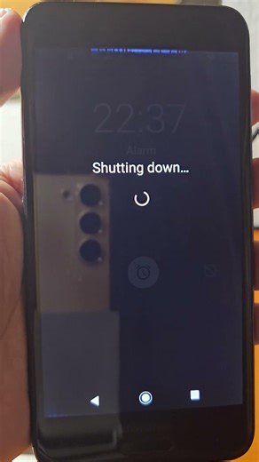 Sharp Aquos sense 1 alarm has battery empty! #shorts