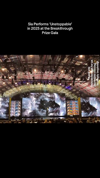 Sia's Powerful Performance of 'Unstoppable' at Gala