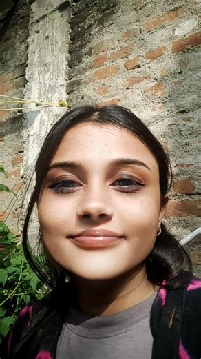 Aαnℽα 🌻 | 😁m kam chor nhi hu bs mnn nh krta kaam krne ka #viral #instaglam #reelitfeelit #explore #reelinstagram | Instagram