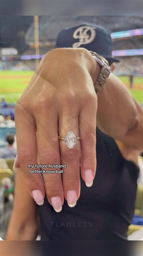 Why an Oval Cut Diamond is Perfect for Weddings