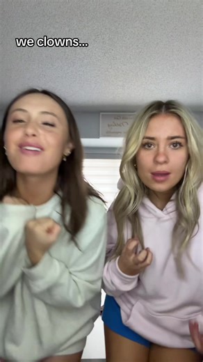 LJ😝 (@ljhinojoss)’s videos with Close - Nick Jonas