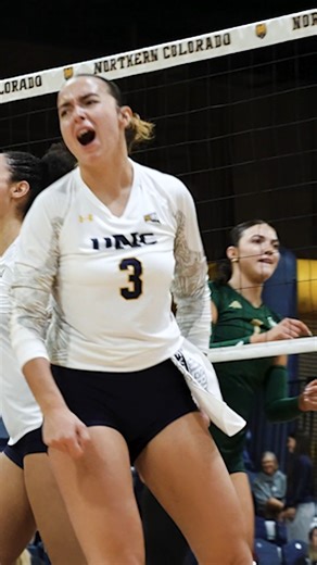 Block party in BOCA 😤 ✋ #BearCountry | #BlueCollarGoldStandard | UNC Bears Volleyball