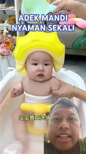 My little brother is taking a bath very comfortably #shorts #dubbing