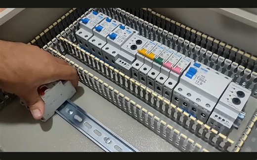 Industrial electrical panel wiring training with all details-电气控制柜接线StepByStep