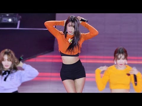 쓰러지기 직전까지 무대한 AOA 설현(SeolHyun) 사뿐사뿐 (Like a Cat) 181215 [포트나이트오픈행사] 4K 직캠 by 비몽
