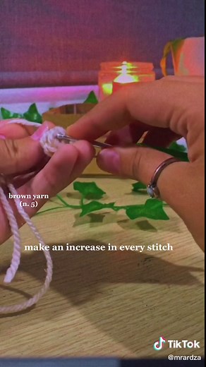 PART 1: begginer friendly hanging plant tutorial :) feel free to ask any questions!💕 #crochet #crochettutorial #Hangingplant #crochetplant