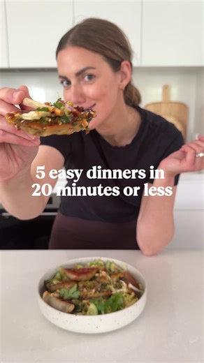All five of these dinners have a cooking time of under 20 minutes – no packet sauces, no fuss, just flavour-packed meals that make weeknights easier. You’ll find them all on my website (link in bio) – and they’re also in my new cookbook Simple Dinners Every Day, filled with 100 recipes made for busy weeknights, picky eaters, and chaotic schedules. Pre-orders are open now and the best way to guarantee your copy is to pre-order for shipping in October. Available from all major retailers, or hit th