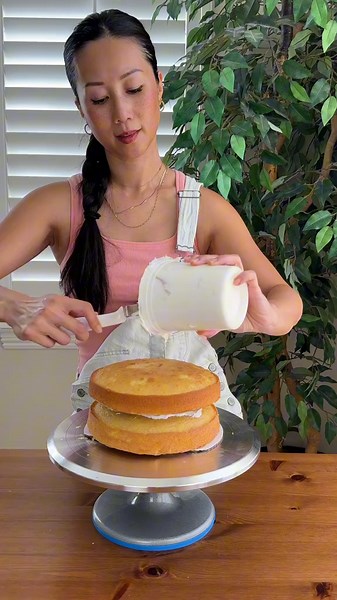 Oops, I did it again. 🔥🔥🔥 #elmo #fire #cake | elmo