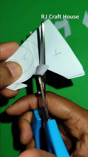 Perfect Paper Snowflake Guide | Simple Fold & Cut Instructions #rjcrafthouse #shorts #diy