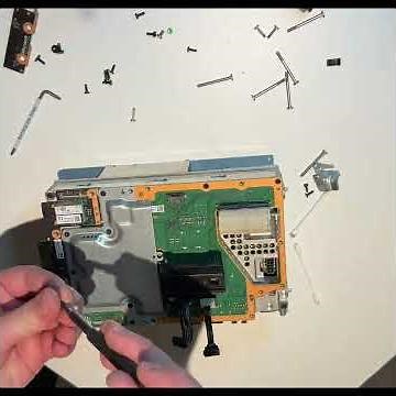 Xbox Series X - Disassembly Cleaning Dust and Replacing Thermal Paste