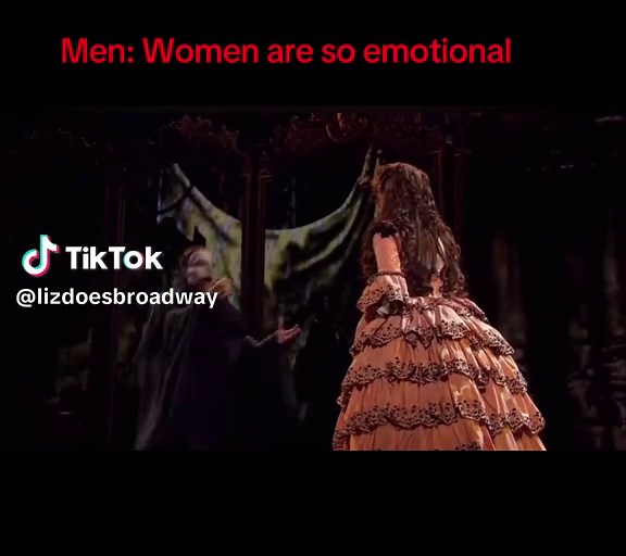 Liz🎭 (@lizdoesbroadway)’s videos with original sound - Liz🎭