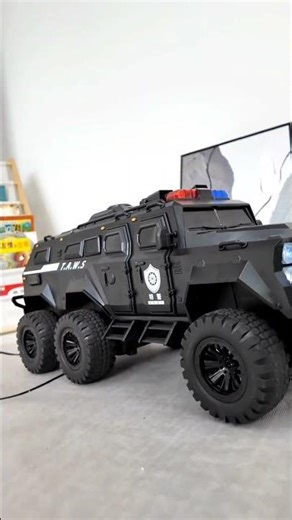 💥🚔 Super Big Remote Control Police Truck with Realistic Effects #shorts