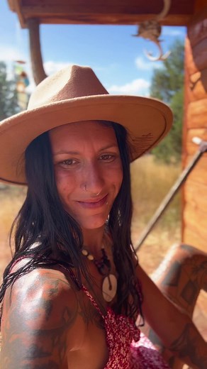 naturallybionka (@naturallybionka59)’s videos with Western - Joystock